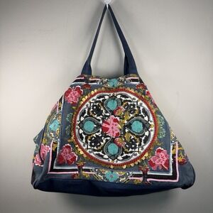 DEBBIE KATZ South Beach Boho Floral Embroidered Beach Tote Bag In Blue